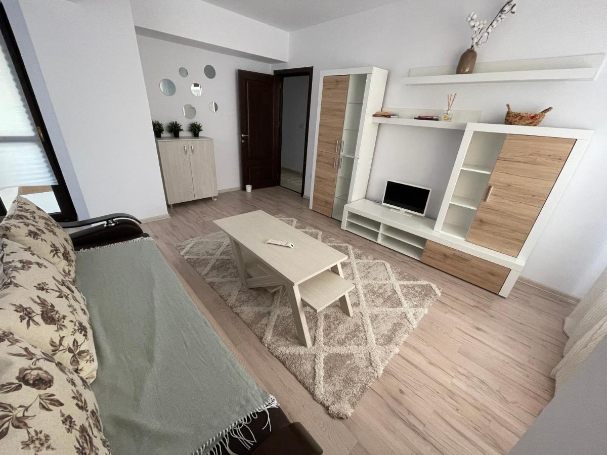 Ferienwohnung The Mirror - Quiet & Friendly Place In Copou Iasi Exterior foto